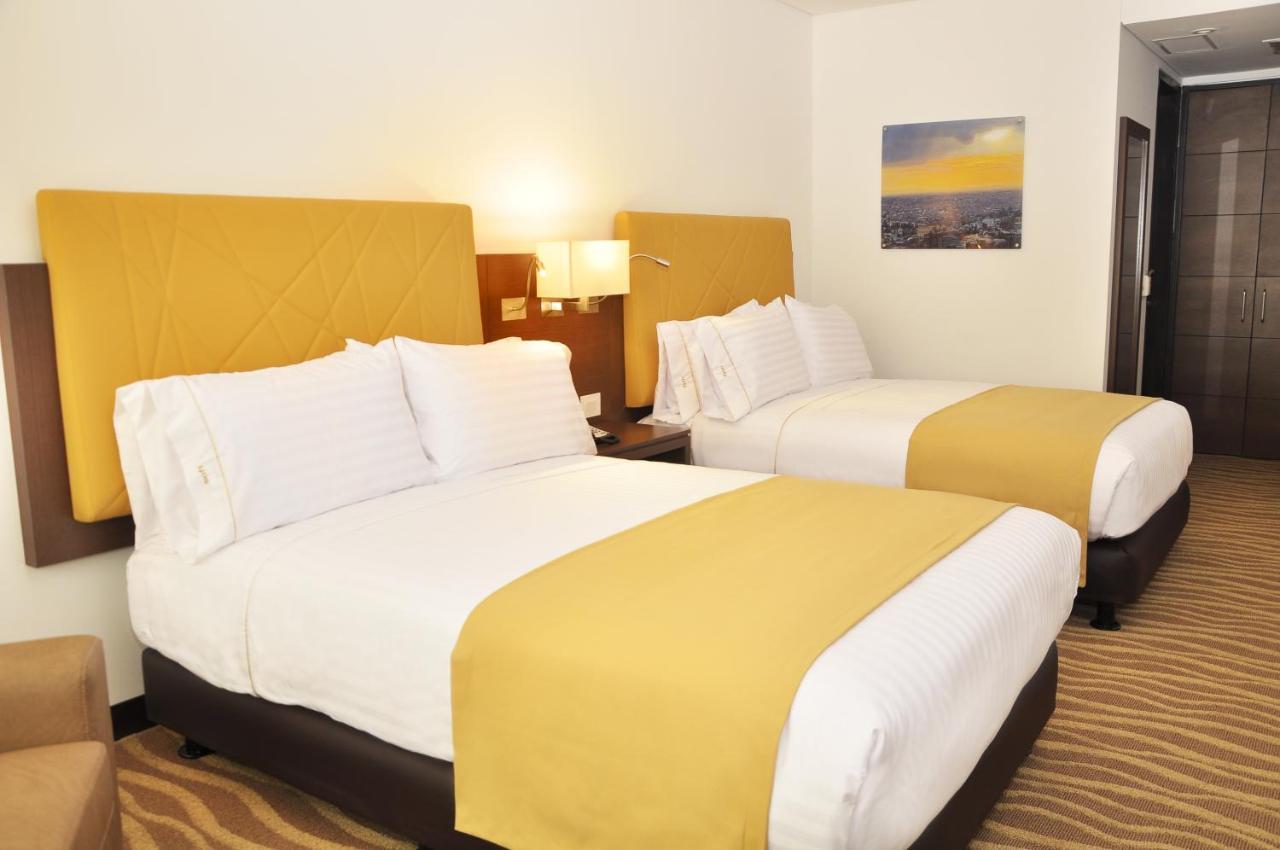 Holiday Inn Express & Suites Bogota Zona Financiera By Ihg מראה חיצוני תמונה